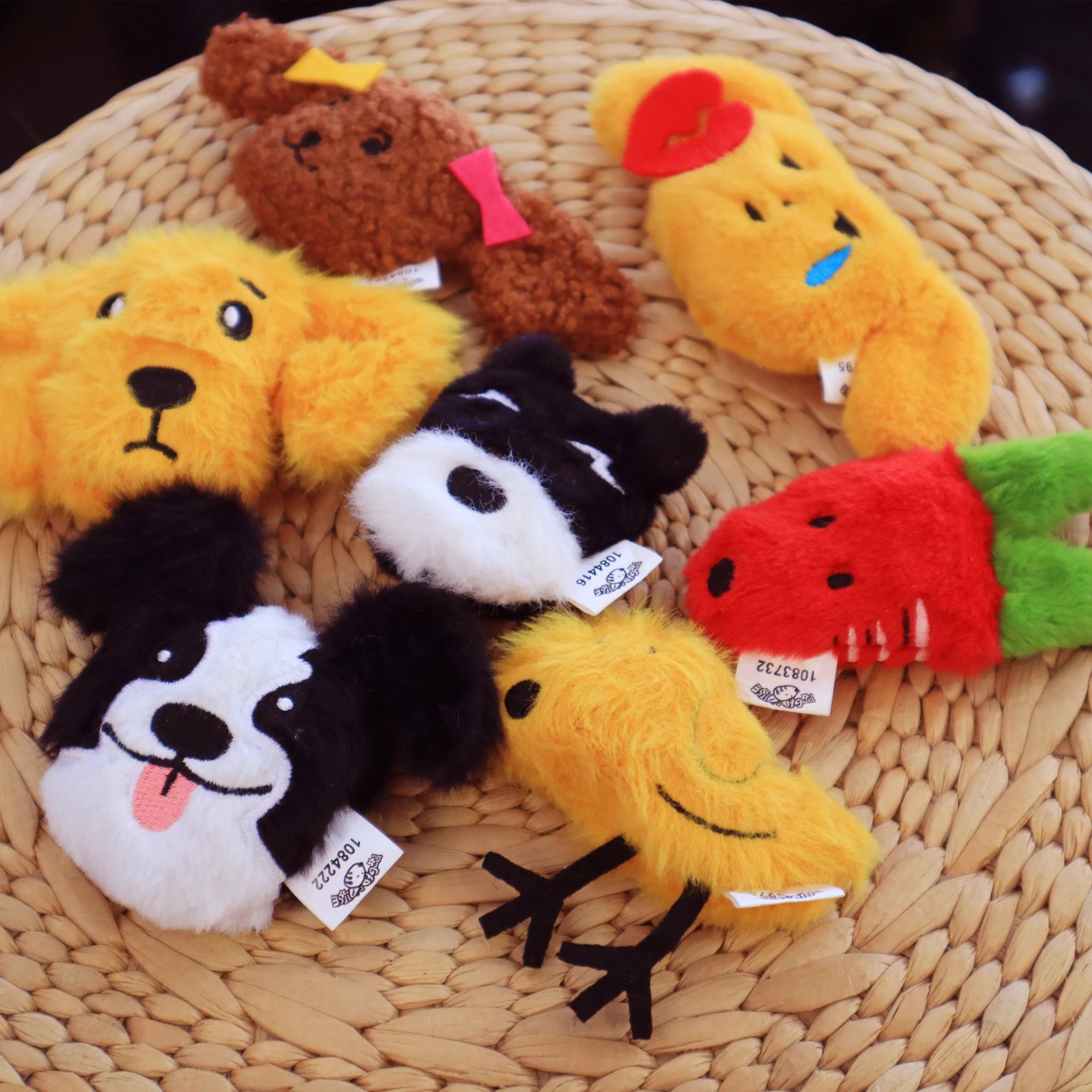 SpringHouse "Dog Kingdom: Pawsome Fridge Friends Plush Series" series art toy figures in a lifestyle display scene: 1