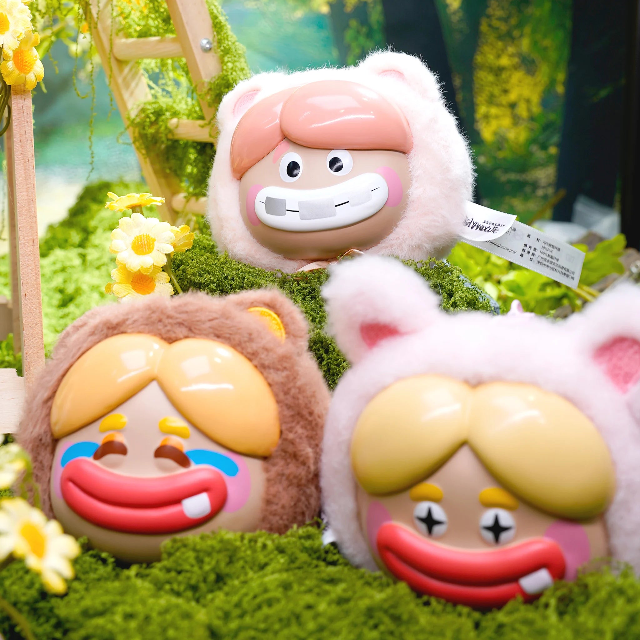 Spring House "Ugly-Cute Family: Kindergarten" series art toy figures in a lifestyle display scene: